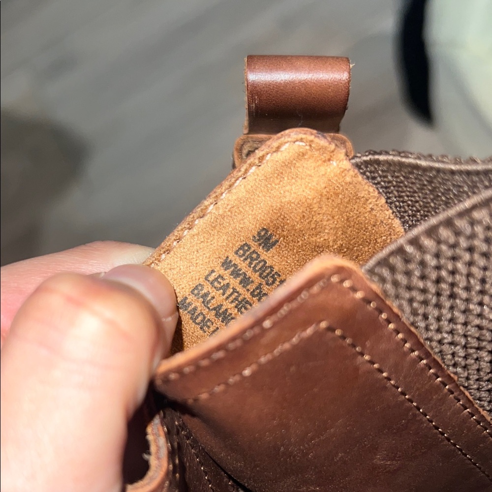 BORN Brown‎ Leather Platform Chelsea Boots - Women's - Picture 6 of 6